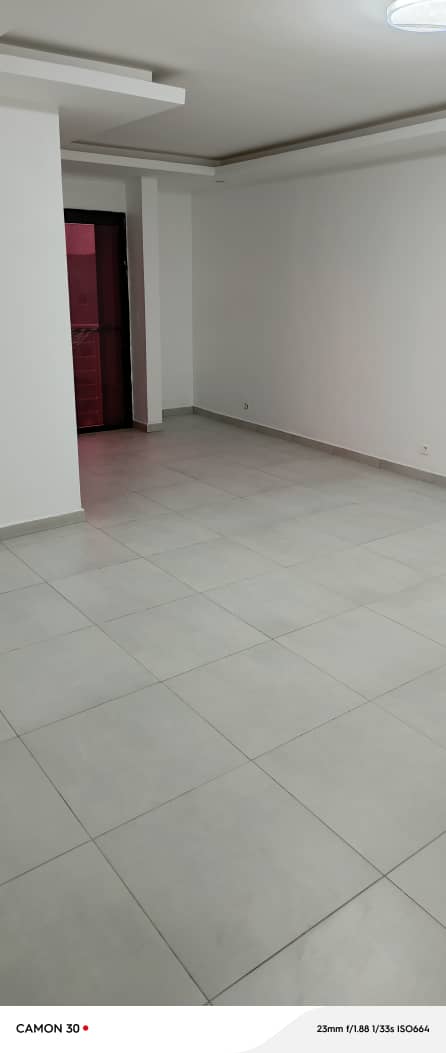 Dakar Almadies Location Appart. 3 pices Appartement  usage bureau